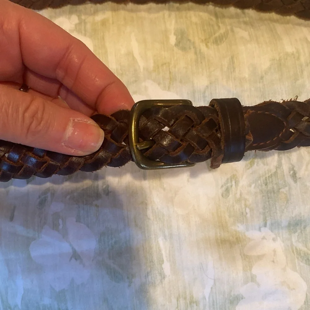 Brown Braided Belt with goldtone hardware - Picture 3 of 5
